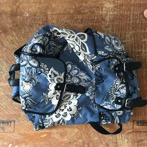Blue flower drawstring  backpack